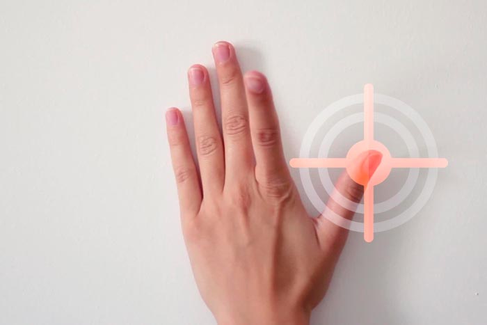 большой палец левой руки