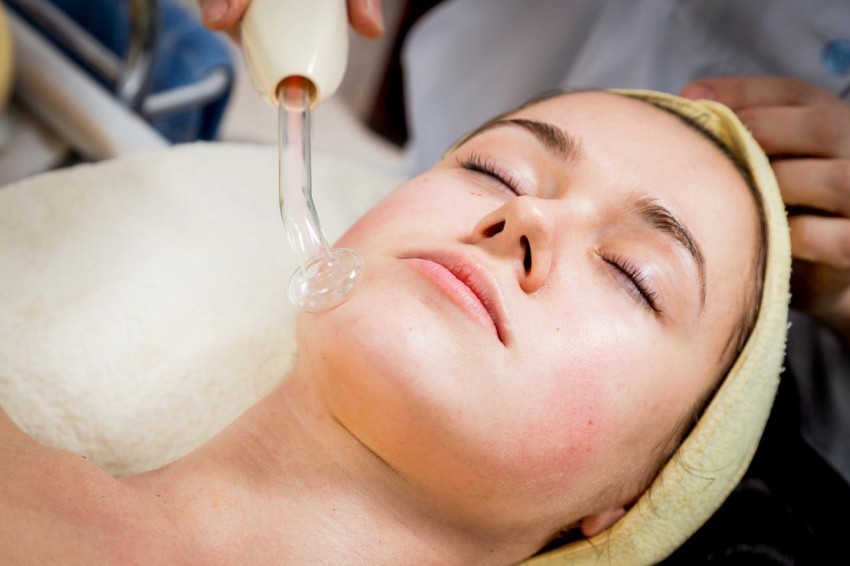 Дарсонваль для лица - отзывы, фото и видео процедуры, показания и противопоказания. Секреты ухода за кожей лица в домашних условиях