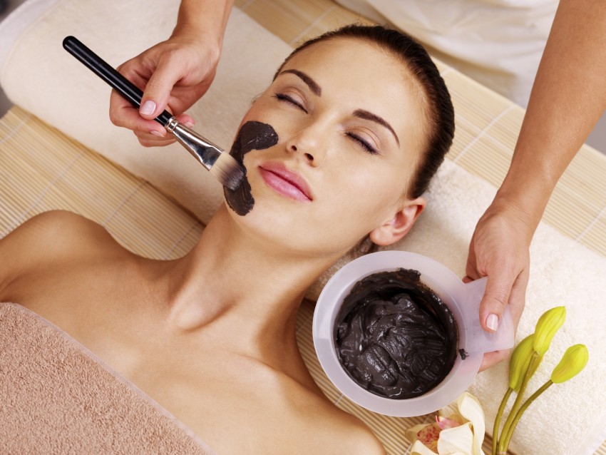 Маски для лица в домашних условиях - советы косметологов по подбору состава и применению для проблемной кожи (120 фото)