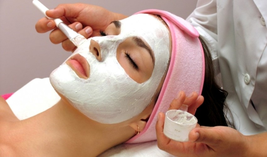 Маски от прыщей - состав, применение, противопоказания, советы косметологов по нанесению и рецепты масок для домашних процедур (130 фото и видео)