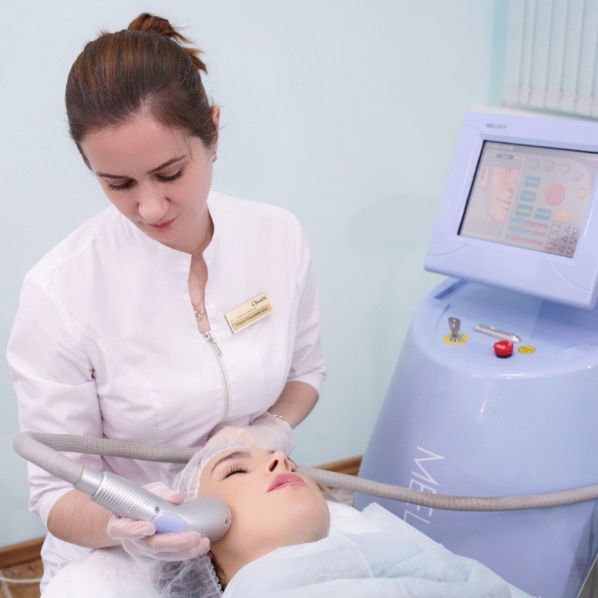 Подтяжка кожи - коррекция и комплексная операция по подтяжке. Косметологические и хирургические методы омоложения кожи (165 фото + видео)