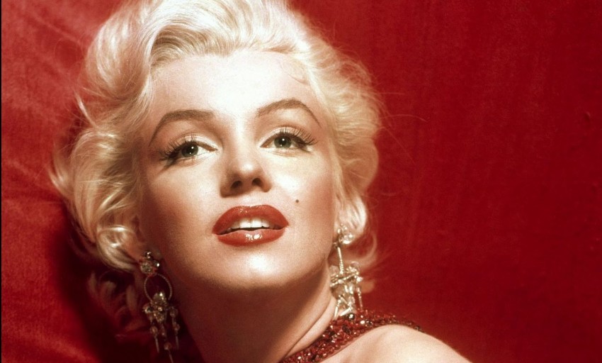 Родинка на щеке - что означает, варианты удаления, причины появления и особенности диагностики родинок (105 фото)