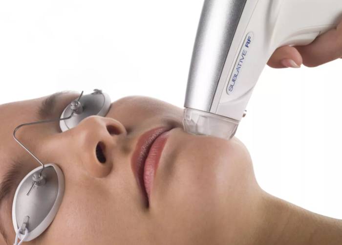 Процедуры по разглаживанию морщин: 5 лучших видов салонных процедур